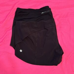 LULULEMON SPEED UP SHORTS